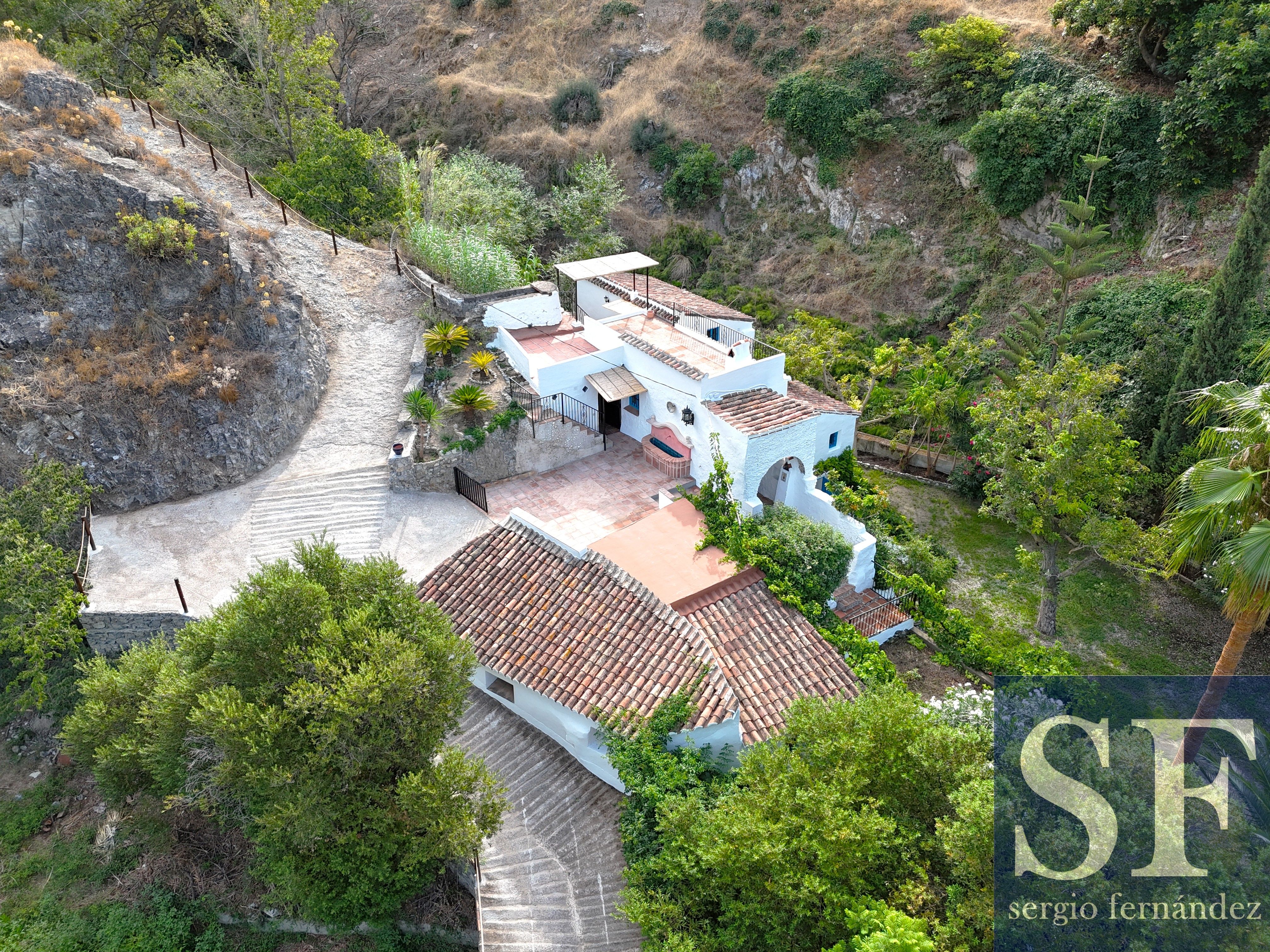 Villa in Canillas de Albaida - Image 2