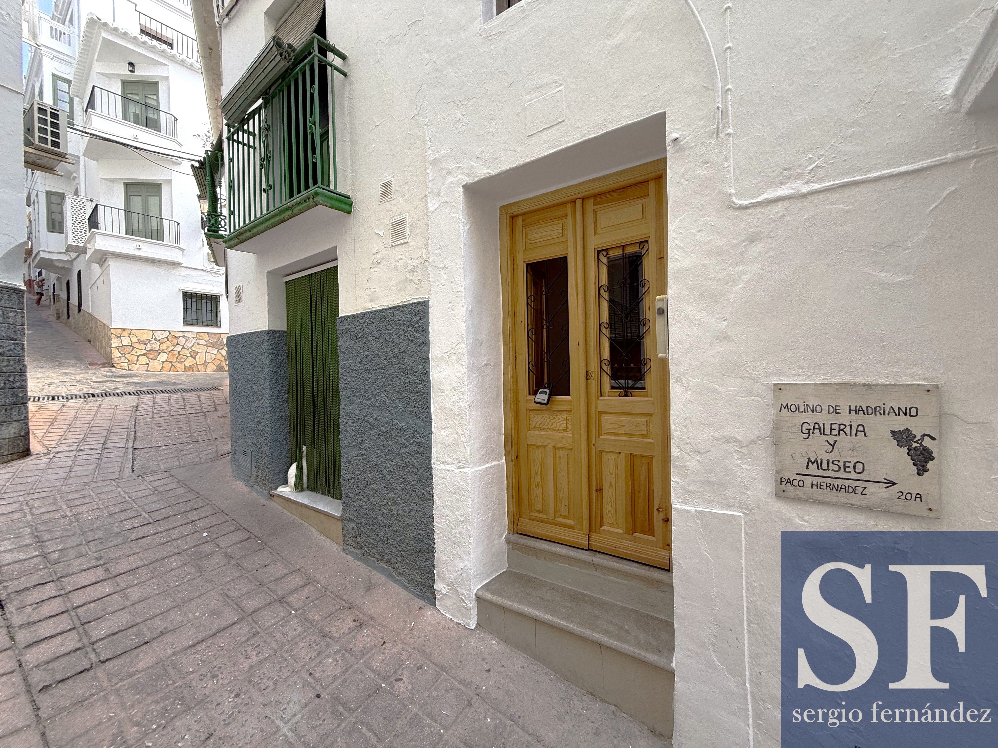 House in Competa - view 1