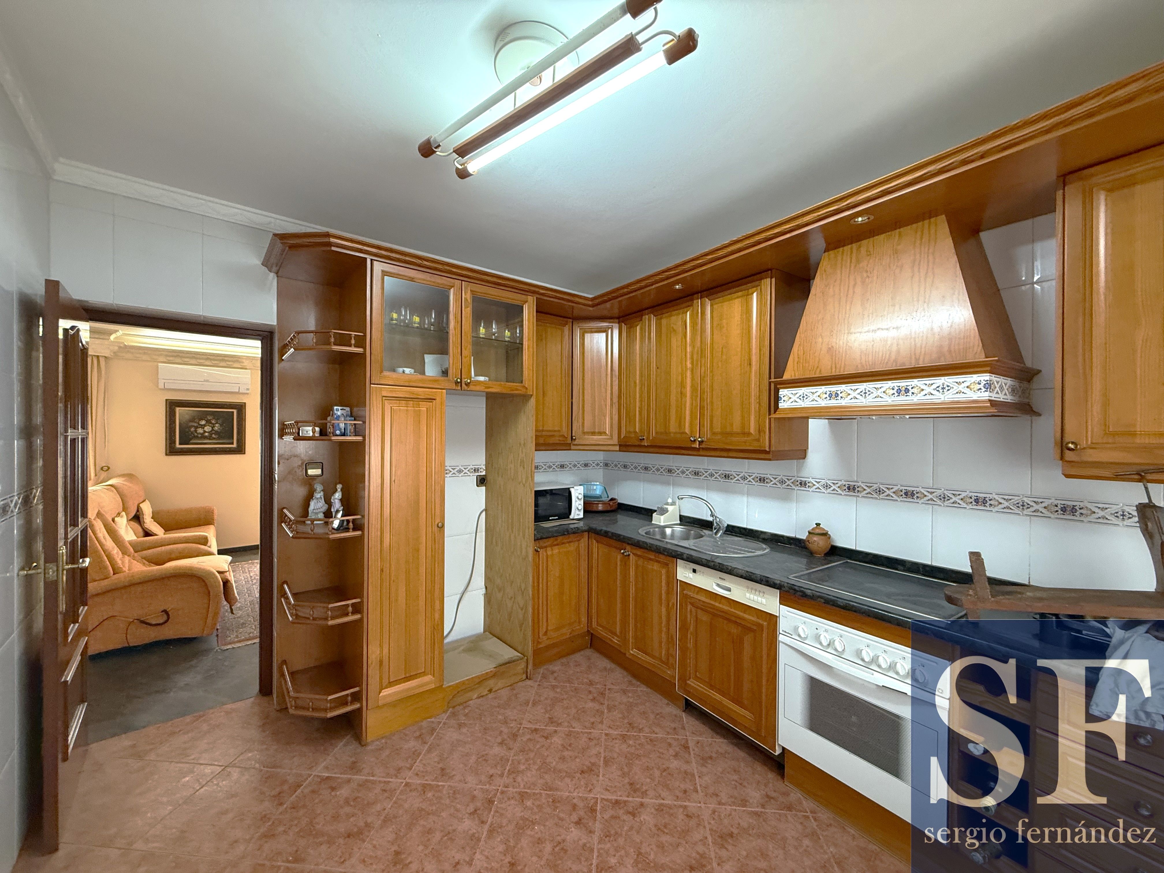 House in Canillas de Aceituno - Image 4