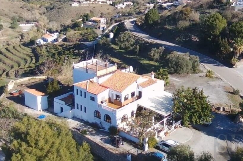 Country villa in Cómpeta