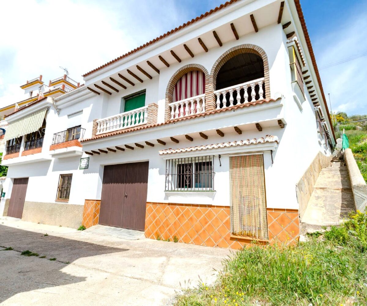 Townhouse in Cómpeta