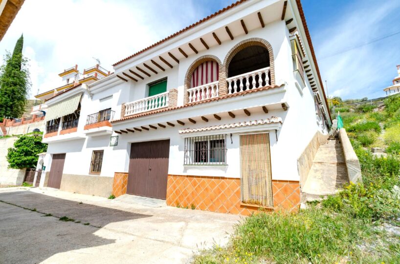 Townhouse in Cómpeta