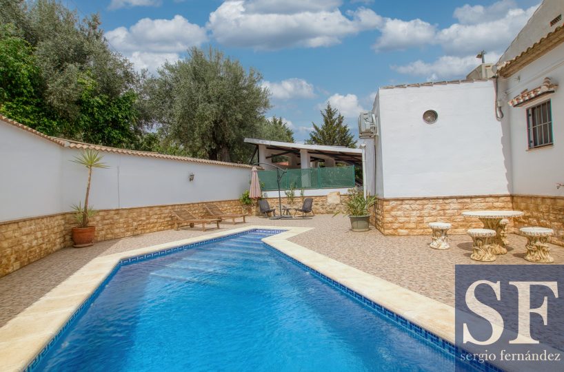 Country villa in Periana