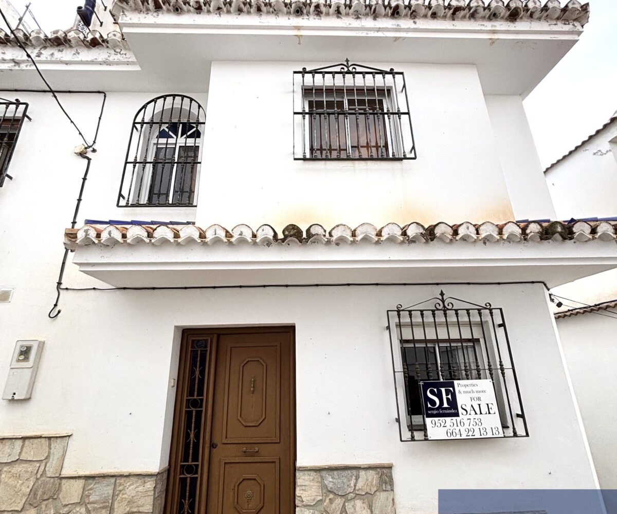Townhouse in Sedella
