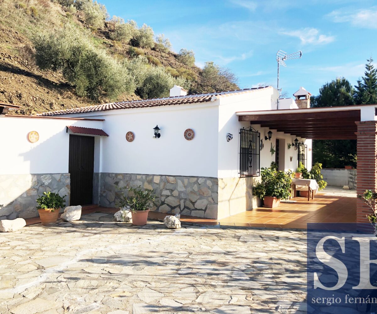 Country villa in Cómpeta