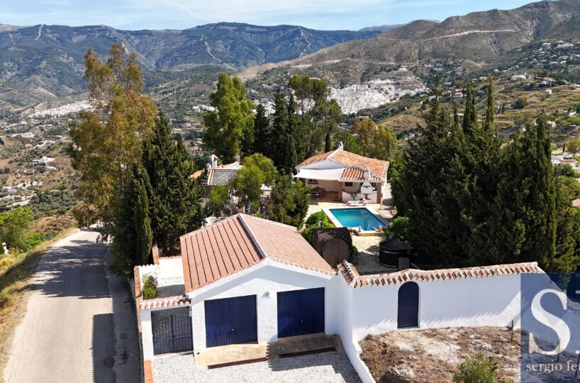 Country villa in Cómpeta