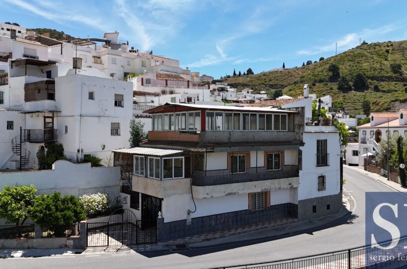 Townhouse in Cómpeta