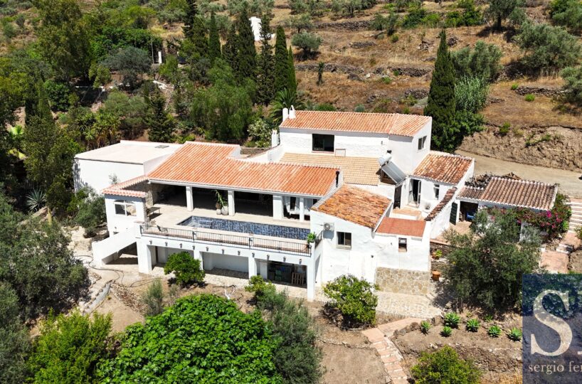 Country villa in Cómpeta