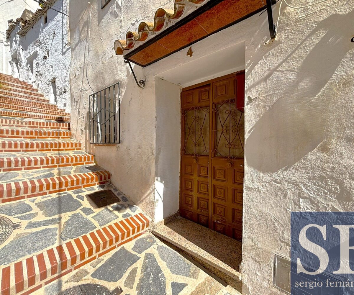 Townhouse in Sedella