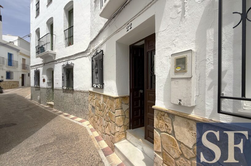 Apartment in Cómpeta