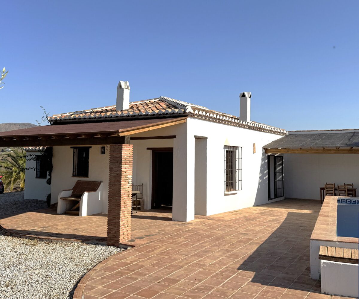 Country villa in Almachar