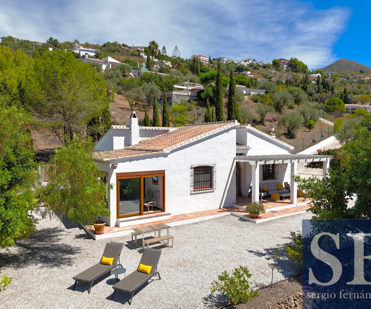 Country villa in Cómpeta