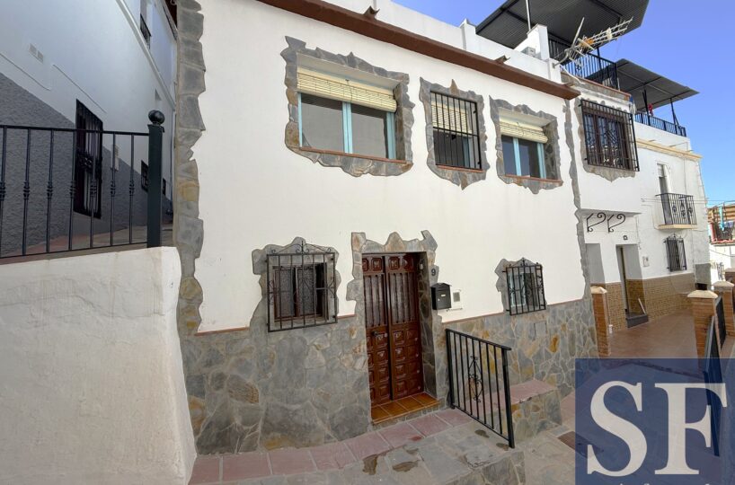 Townhouse in Cómpeta