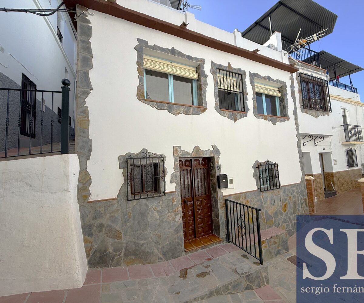 Townhouse in Cómpeta
