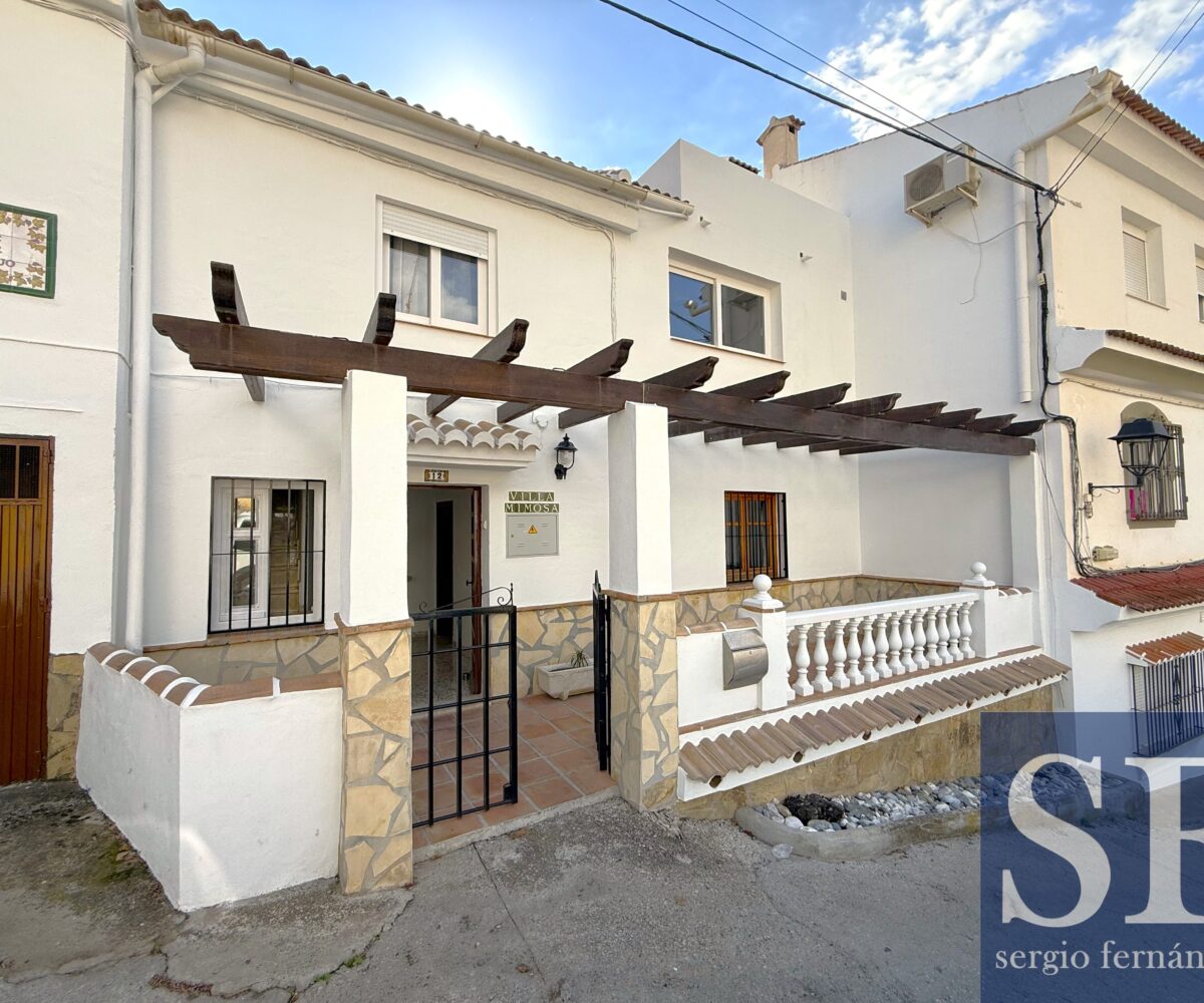Apartment in Cómpeta